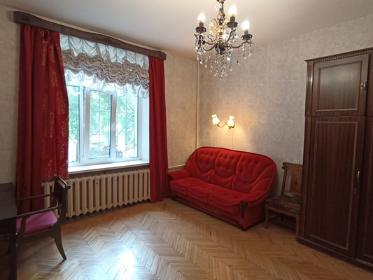 Продам трехкомнатную (3-комн.) квартиру, Алтайская ул, 20/26, Санкт-Петербург г