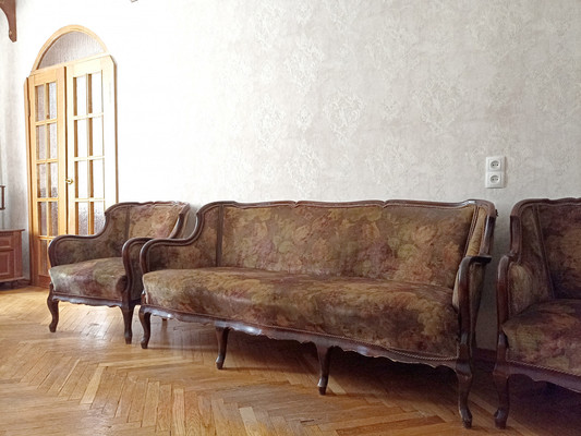 Продам трехкомнатную (3-комн.) квартиру, Алтайская ул, 20/26, Санкт-Петербург г