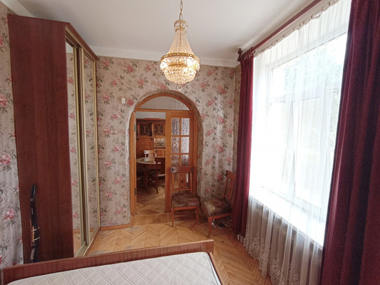 Продам трехкомнатную (3-комн.) квартиру, Алтайская ул, 20/26, Санкт-Петербург г