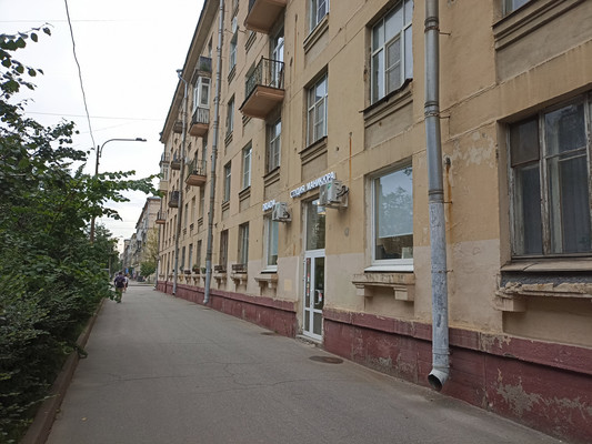 Продам трехкомнатную (3-комн.) квартиру, Алтайская ул, 20/26, Санкт-Петербург г