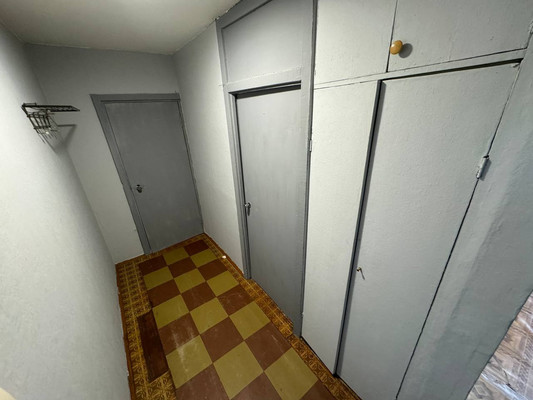 Продам трехкомнатную (3-комн.) квартиру, Водонасосная ул, 68к4, Комсомольск-на-Амуре г