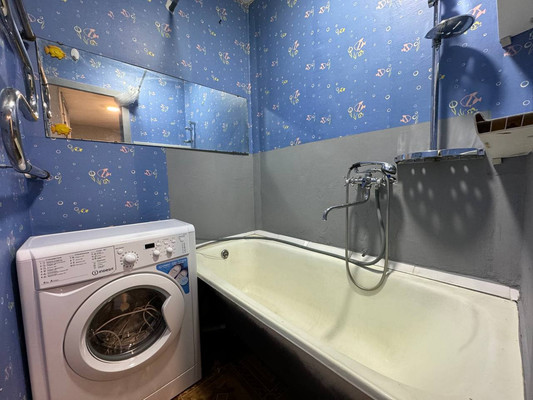 Продам трехкомнатную (3-комн.) квартиру, Водонасосная ул, 68к4, Комсомольск-на-Амуре г