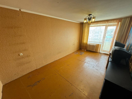 Продам трехкомнатную (3-комн.) квартиру, Водонасосная ул, 68к4, Комсомольск-на-Амуре г