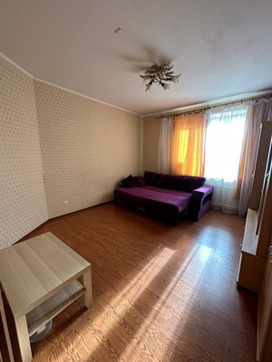 Продам однокомнатную (1-комн.) квартиру, Славы пр-кт, 52Ак1, Санкт-Петербург г