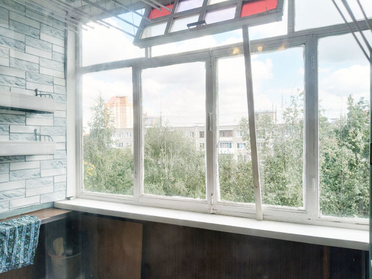 Продам двухкомнатную (2-комн.) квартиру, Пахринский проезд, 10, Подольск г