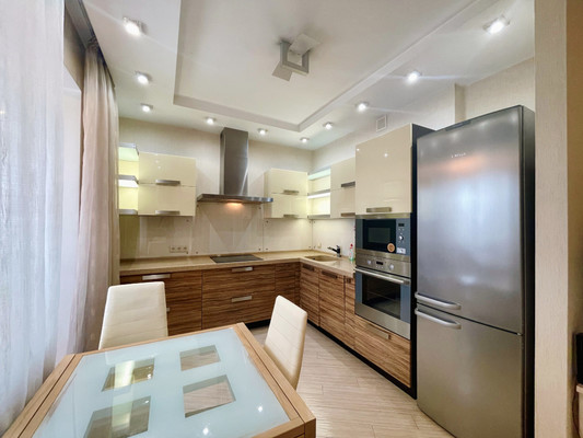 Продам двухкомнатную (2-комн.) квартиру, Москворечье ул, 4к6, Москва г