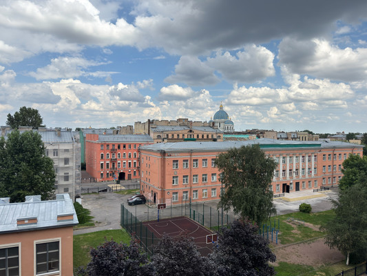 Продам трехкомнатную (3-комн.) квартиру, 11-я Красноармейская ул, 11, Санкт-Петербург г