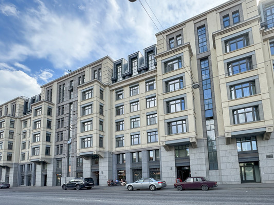 Продам трехкомнатную (3-комн.) квартиру, 11-я Красноармейская ул, 11, Санкт-Петербург г