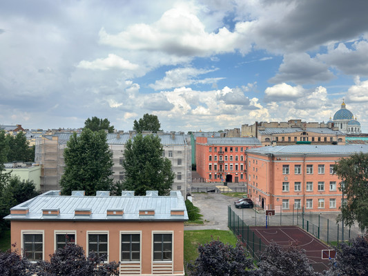 Продам трехкомнатную (3-комн.) квартиру, 11-я Красноармейская ул, 11, Санкт-Петербург г