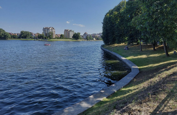 Продам таунхаус, Верхнеозерная ул, 32а, Калининград г, 0 км от города