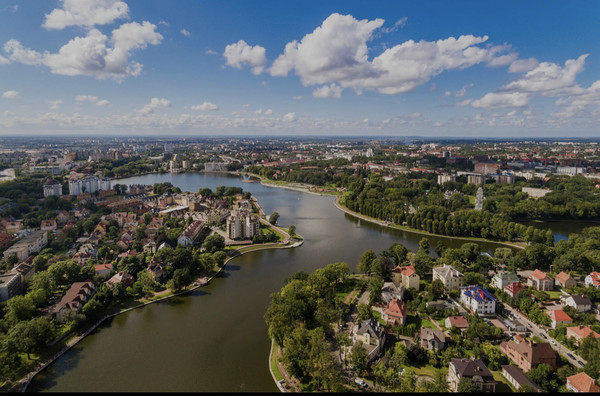 Продам таунхаус, Верхнеозерная ул, 32а, Калининград г, 0 км от города