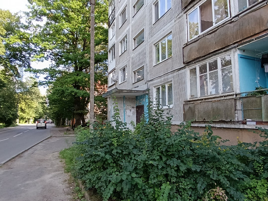 Продам двухкомнатную (2-комн.) квартиру, Лужская ул, 7, Калининград г