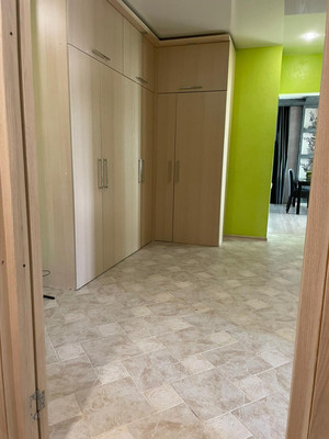 Продам трехкомнатную (3-комн.) квартиру, Сибгата Хакима ул, 40, Казань г
