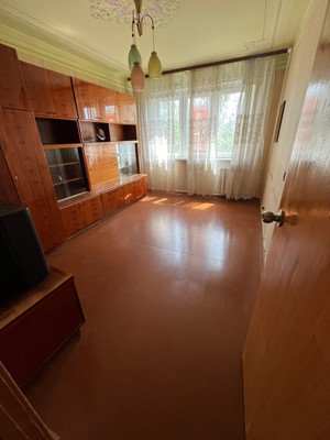 Продам трехкомнатную (3-комн.) квартиру, 2-я Краснодарская ул, 163, Ростов-на-Дону г
