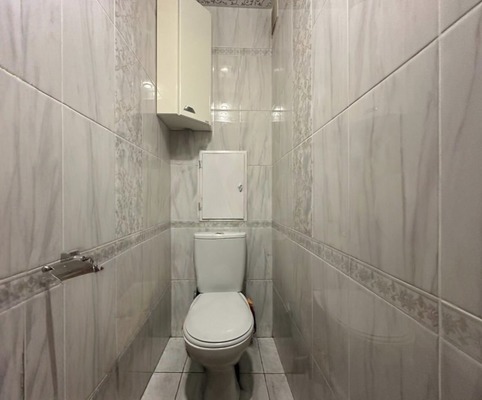 Продам двухкомнатную (2-комн.) квартиру, Рашпилевская ул, 331, Краснодар г