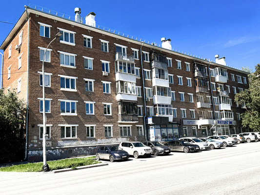 Продам двухкомнатную (2-комн.) квартиру, Восточная ул, 232, Екатеринбург г