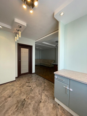 Продам двухкомнатную (2-комн.) квартиру, Зорге ул, 17к1, Ростов-на-Дону г