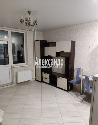 Продам однокомнатную (1-комн.) квартиру, Шувалова ул, 21, Мурино п