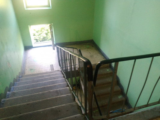 Продам двухкомнатную (2-комн.) квартиру, 7, Большая Вруда д