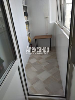 Продам двухкомнатную (2-комн.) квартиру, Пролетарская ул, 15, Волхов г