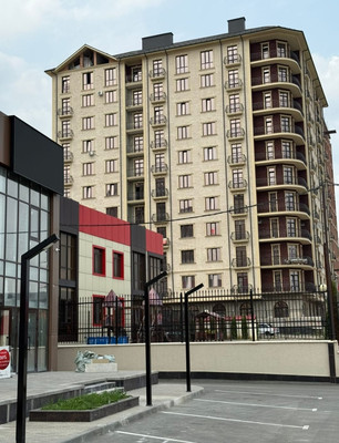 Продам двухкомнатную (2-комн.) квартиру, Атажукина ул, 153, Нальчик г