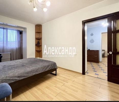 Продам трехкомнатную (3-комн.) квартиру, Котельникова аллея, 1, Санкт-Петербург г