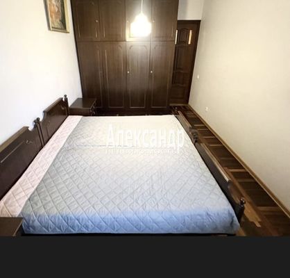 Продам трехкомнатную (3-комн.) квартиру, Котельникова аллея, 1, Санкт-Петербург г