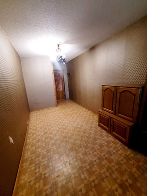 Продам трехкомнатную (3-комн.) квартиру, Зайцева ул, 8, Казань г