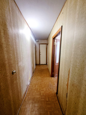 Продам трехкомнатную (3-комн.) квартиру, Зайцева ул, 8, Казань г