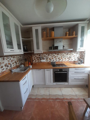 Продам двухкомнатную (2-комн.) квартиру, Школьная ул, 5кА, Молоково с