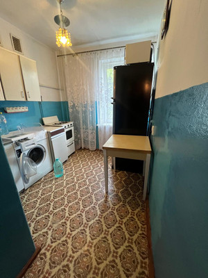 Продам однокомнатную (1-комн.) квартиру, Аральская ул, 55, Симферополь г