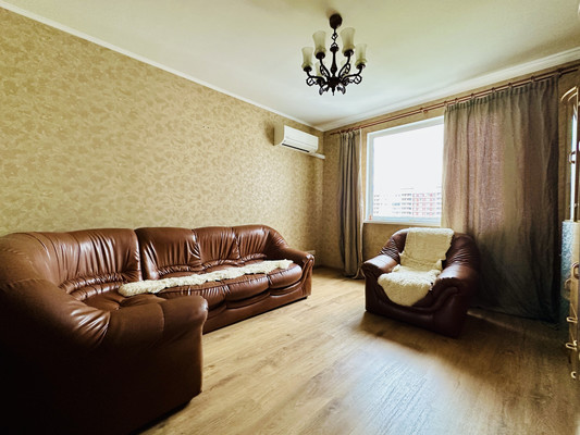 Продам двухкомнатную (2-комн.) квартиру, Академика Пилюгина ул, 12к2, Москва г
