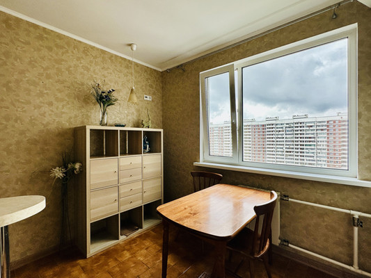 Продам двухкомнатную (2-комн.) квартиру, Академика Пилюгина ул, 12к2, Москва г