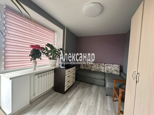 Продам двухкомнатную (2-комн.) квартиру, 20, Оржицы д