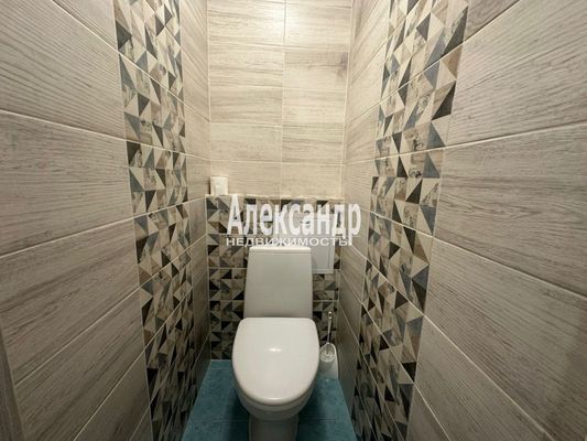 Продам двухкомнатную (2-комн.) квартиру, 20, Оржицы д