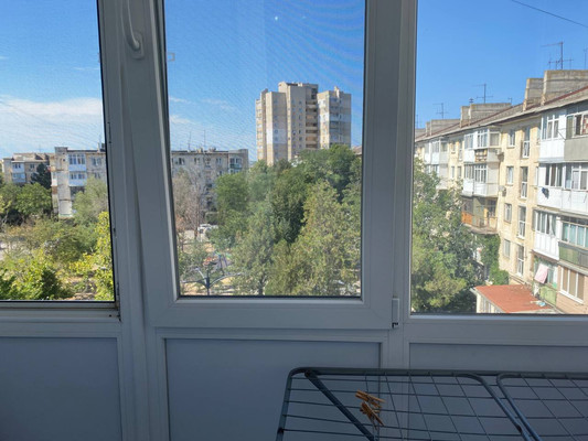 Продам однокомнатную (1-комн.) квартиру, Никанорова ул, 5, Симферополь г