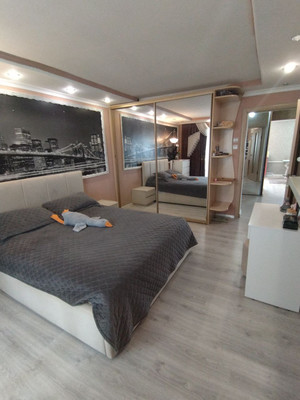 Продам двухкомнатную (2-комн.) квартиру, 8-е Марта ул, 29, Ишим г