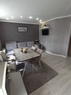 Продам двухкомнатную (2-комн.) квартиру, 8-е Марта ул, 29, Ишим г