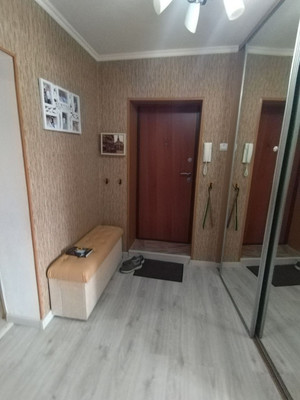 Продам двухкомнатную (2-комн.) квартиру, 8-е Марта ул, 29, Ишим г