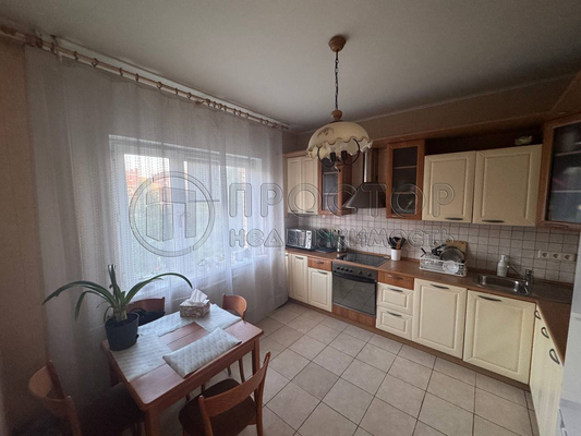 Продам двухкомнатную (2-комн.) квартиру, Соловьиная Роща ул, 3к1, Москва г