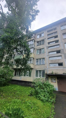Продам комнату в 2-комн. квартире, Альпийский пер, 31, Санкт-Петербург г