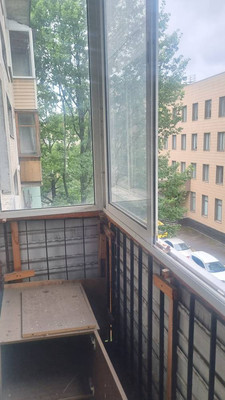 Продам комнату в 2-комн. квартире, Альпийский пер, 31, Санкт-Петербург г