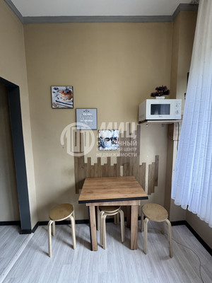 Продам однокомнатную (1-комн.) квартиру, Козихинский Б. пер, 1, Москва г