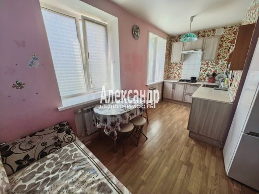 Продам однокомнатную (1-комн.) квартиру, Дружбы ул, 1, Стеклянный п