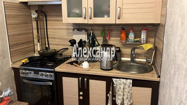 Продам двухкомнатную (2-комн.) квартиру, Большевиков пр-кт, 79к1, Санкт-Петербург г
