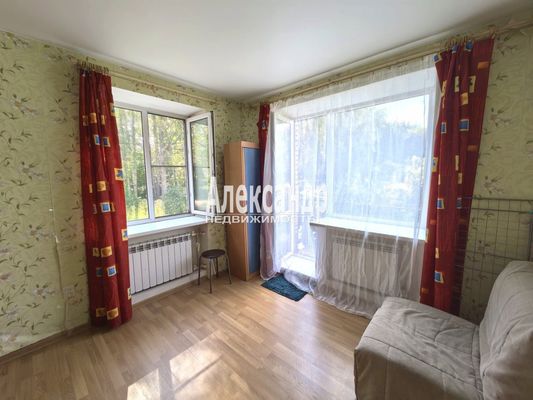 Продам однокомнатную (1-комн.) квартиру, Дружбы ул, 1, Стеклянный п