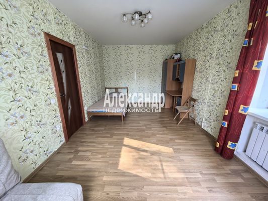 Продам однокомнатную (1-комн.) квартиру, Дружбы ул, 1, Стеклянный п