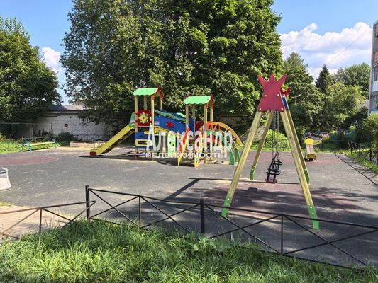Продам однокомнатную (1-комн.) квартиру, Дружбы ул, 1, Стеклянный п