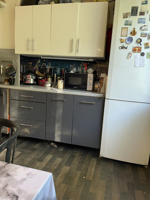 Продам трехкомнатную (3-комн.) квартиру, Красавица тер, 26, Зеленогорск г