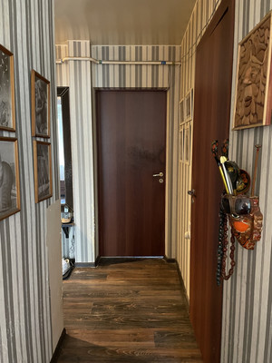 Продам трехкомнатную (3-комн.) квартиру, Красавица тер, 26, Зеленогорск г